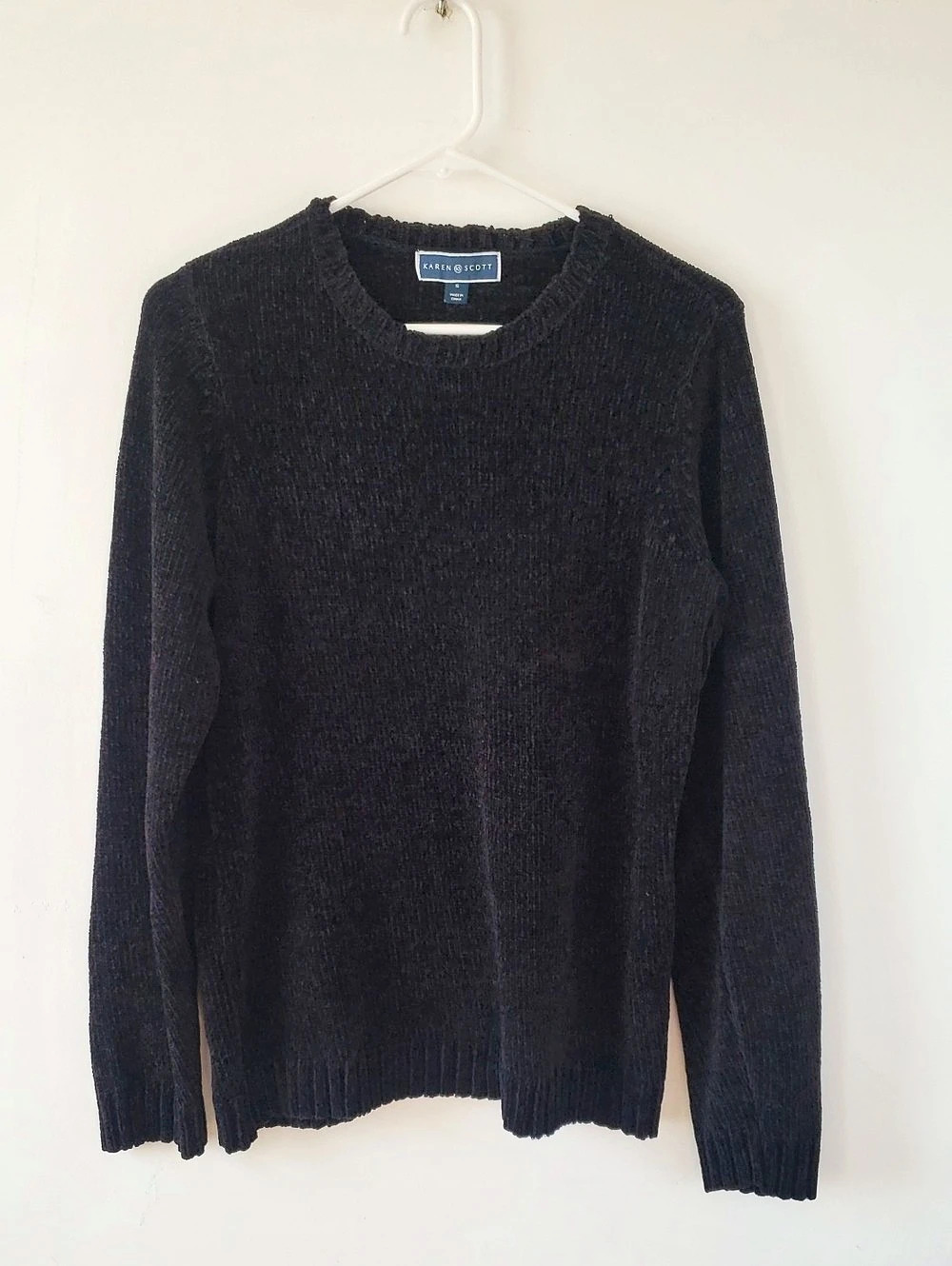 Karen Scott Crewneck Sweater in Black Size Medium